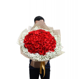 Luxury 101 Kırmızı Gül Buketi – Bodrum Aynı Gün Teslim